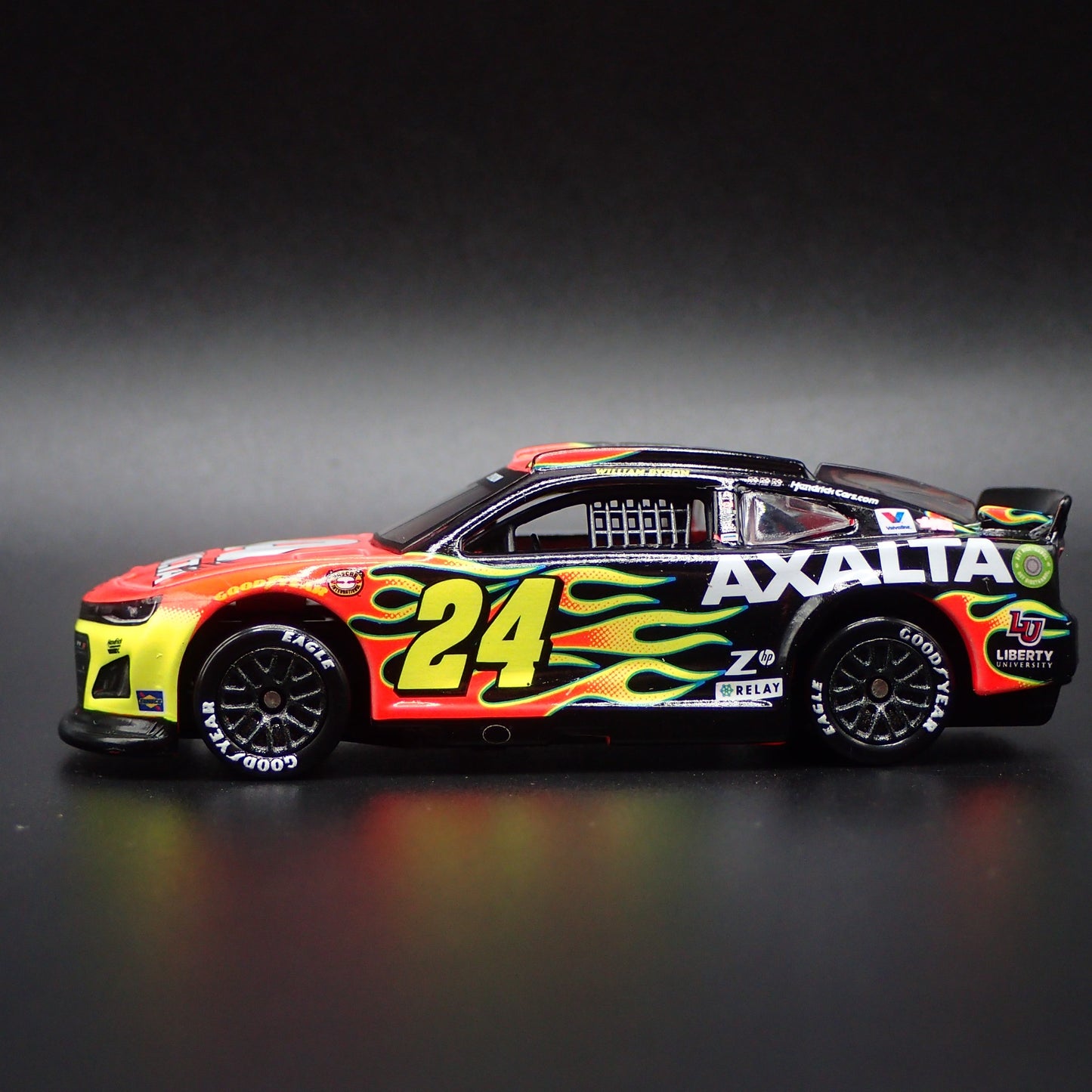 2024 24 CHEVY CAMARO ZL1 #24 WILLIAM BYRON AXALTA THROWBACK NASCAR 1:64 DIECAST