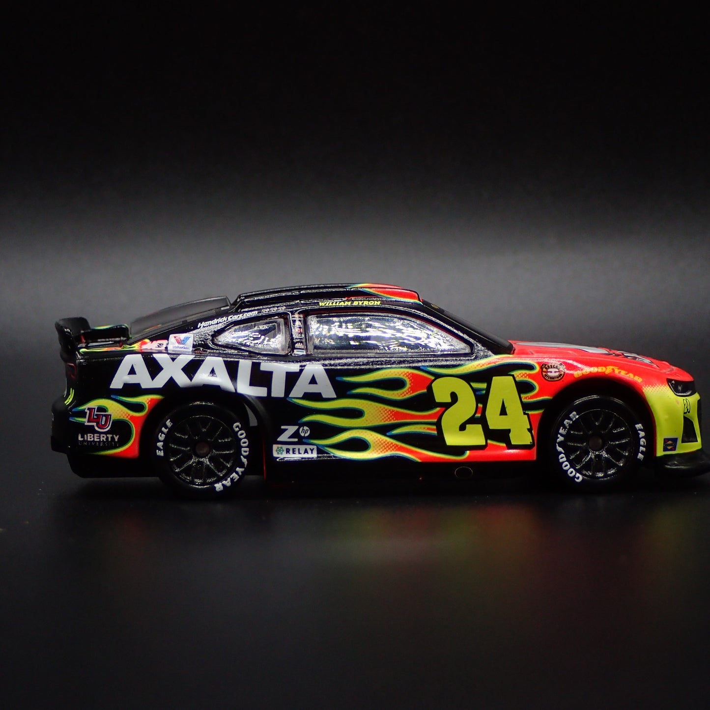2024 24 CHEVY CAMARO ZL1 #24 WILLIAM BYRON AXALTA THROWBACK NASCAR 1:64 DIECAST