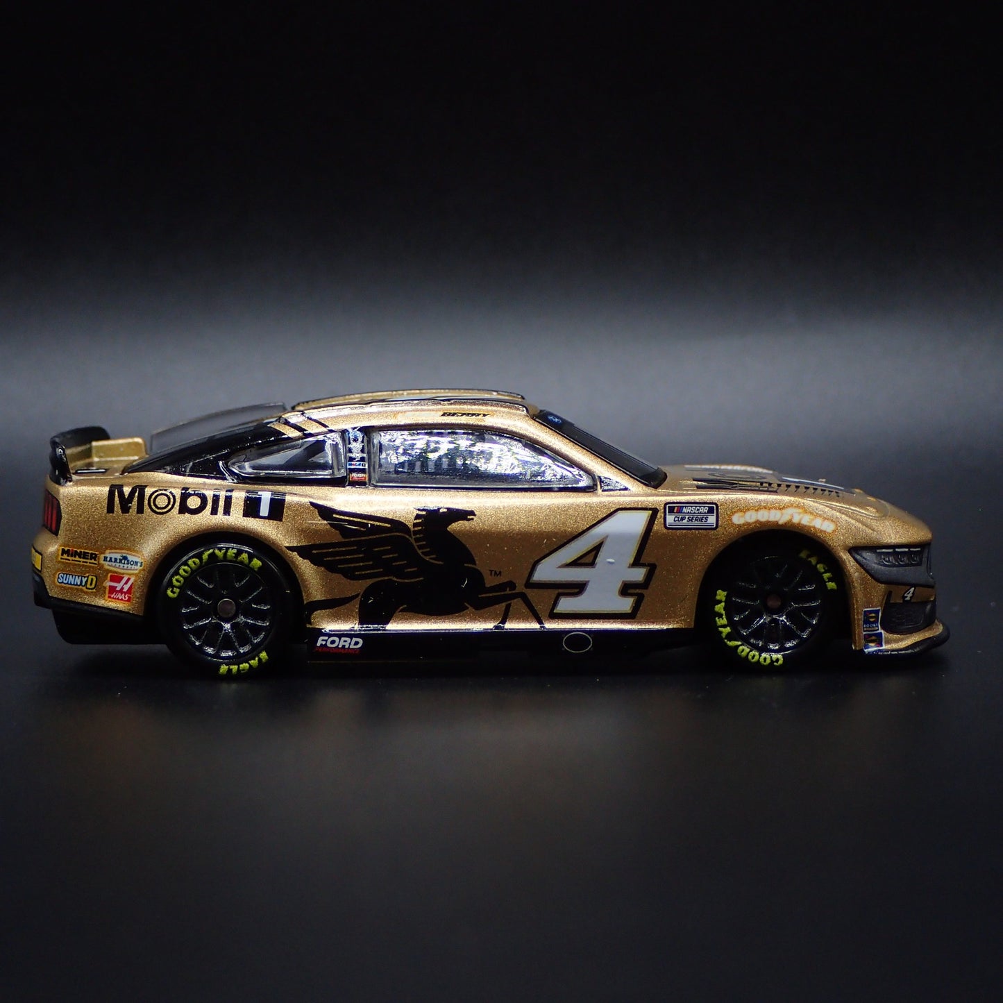 2024 24 FORD MUSTANG #4 JOSH BERRY MOBIL 1 NASCAR 1:64 SCALE DIECAST MODEL CAR