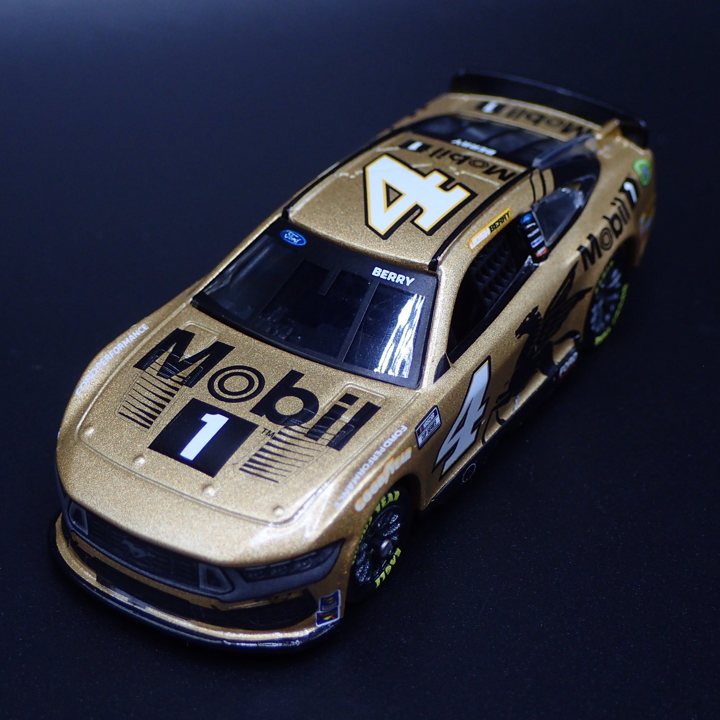 2024 24 FORD MUSTANG #4 JOSH BERRY MOBIL 1 NASCAR 1:64 SCALE DIECAST MODEL CAR