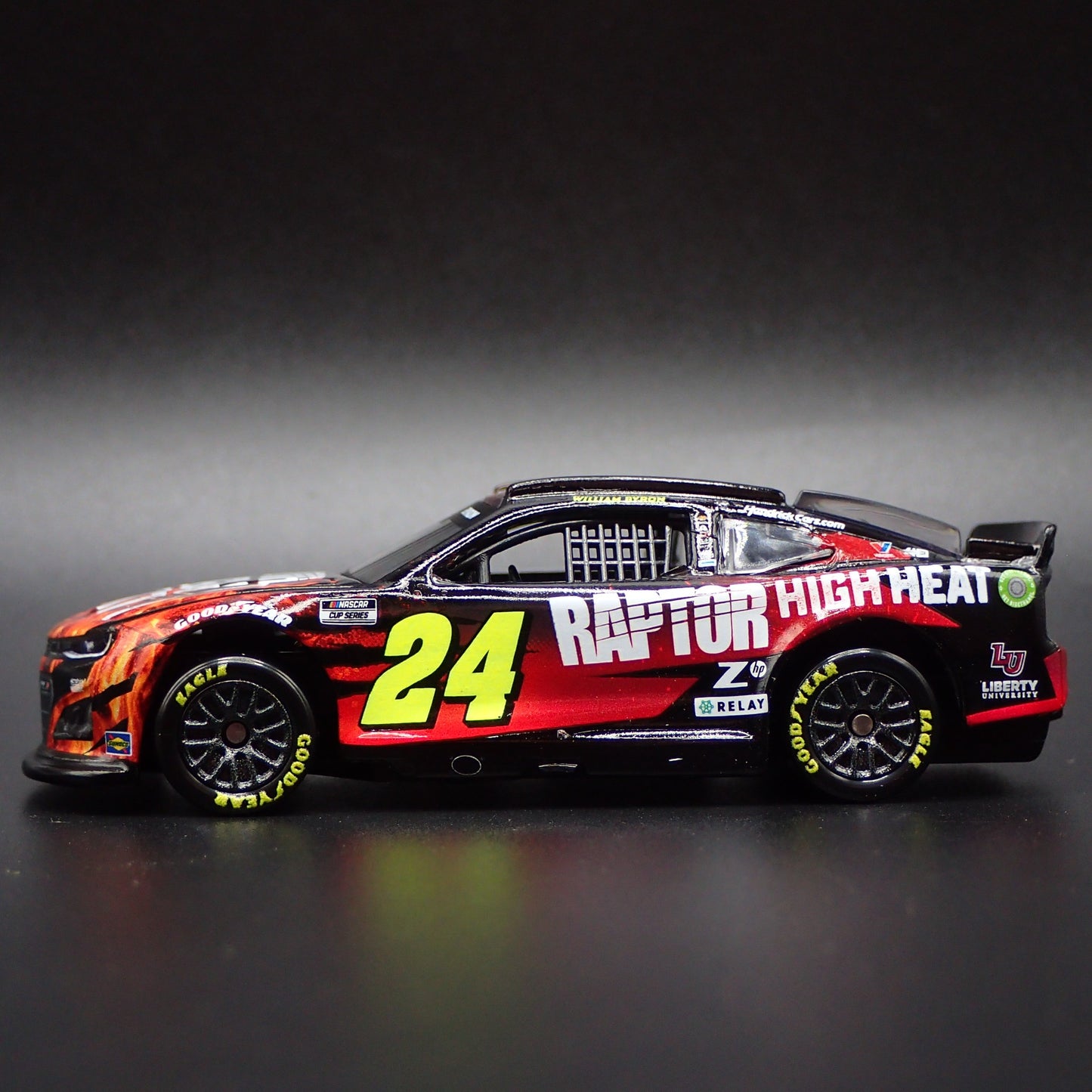 2024 24 CHEVY CAMARO ZL1 #24 WILLIAM BYRON RAPTOR HIGH HEAT NASCAR 1:64 DIECAST