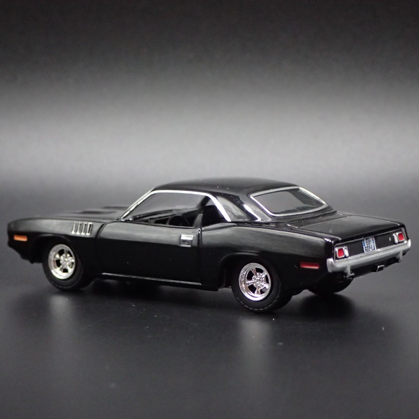 1971 71 PLYMOUTH CUDA MUSCLE CAR BLACK 1:64 SCALE COLLECTIBLE DIECAST MODEL CAR