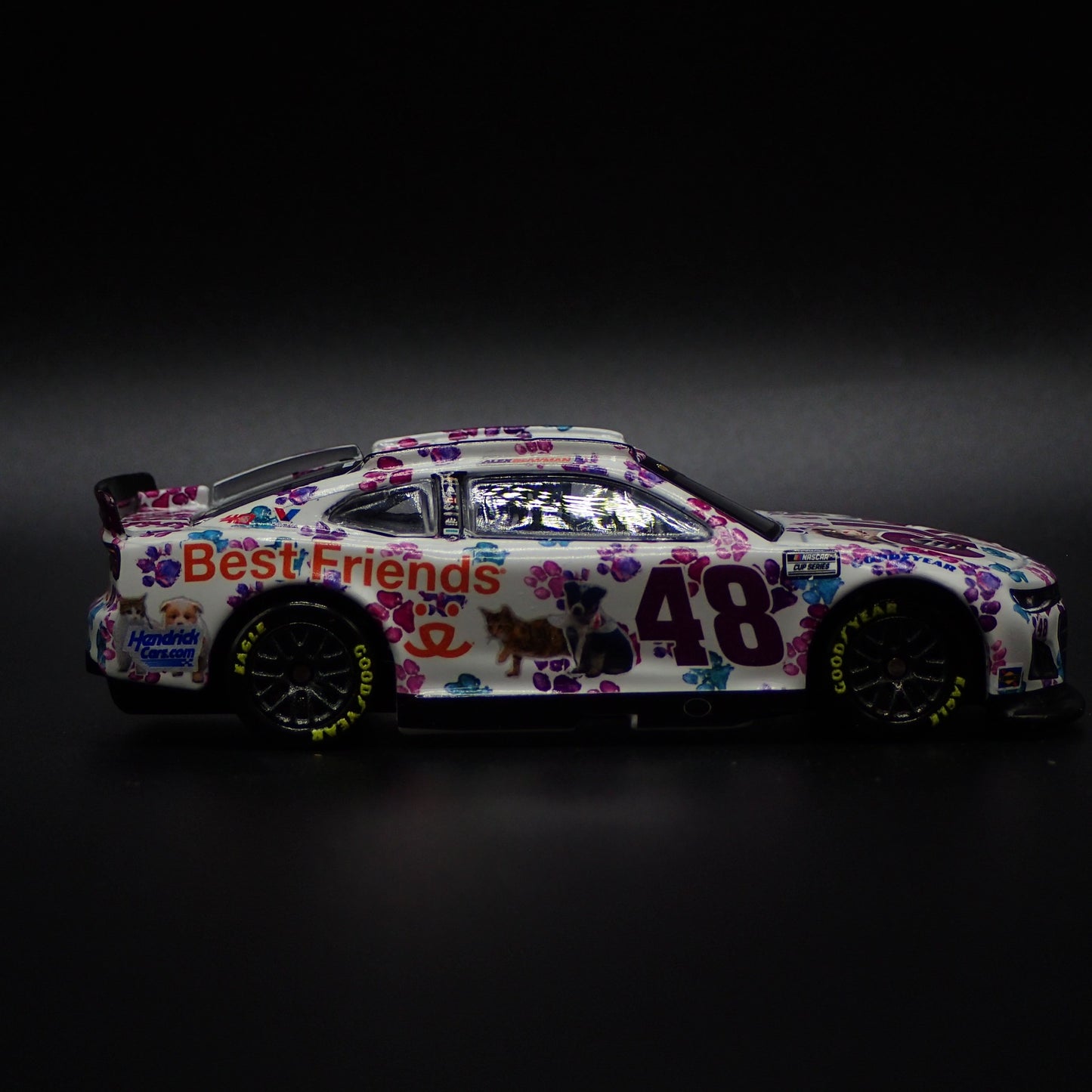 2024 CHEVY CAMARO ZL1 #48 ALEX BOWMAN ALLY BEST FRIENDS NASCAR 1:64 DIECAST CAR