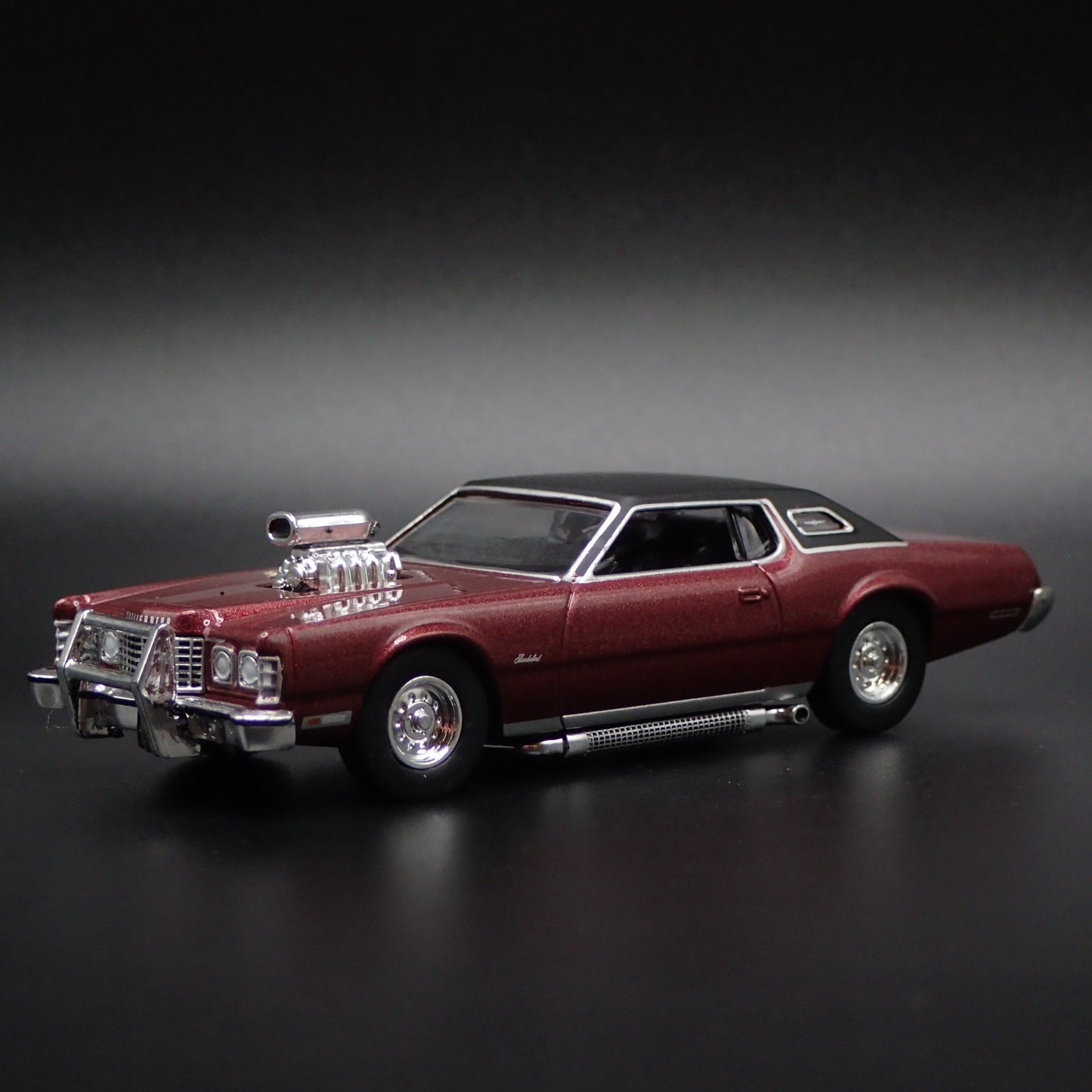 1973 73 FORD THUNDERBIRD TBIRD THE CROW MOVIE 1:64 SCALE DIECAST MODEL CAR