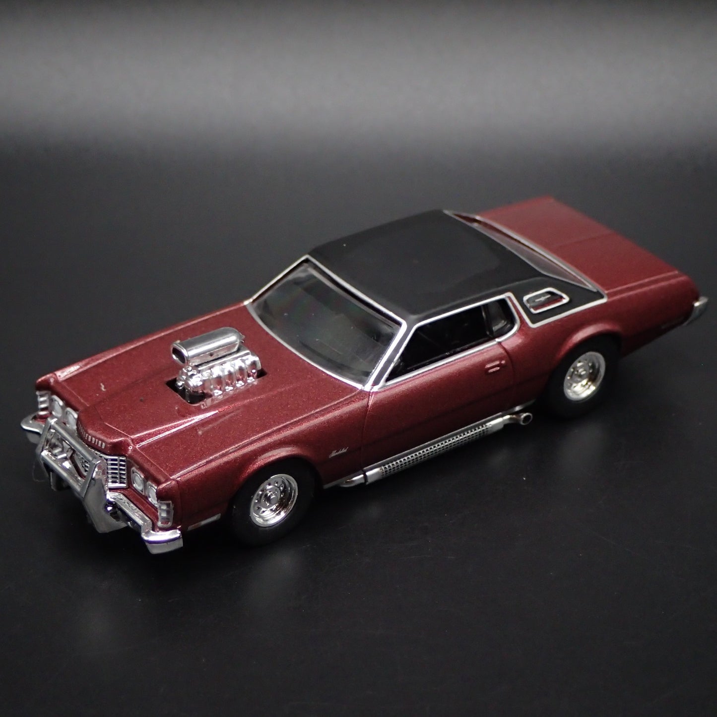 1973 73 FORD THUNDERBIRD TBIRD THE CROW MOVIE 1:64 SCALE DIECAST MODEL CAR