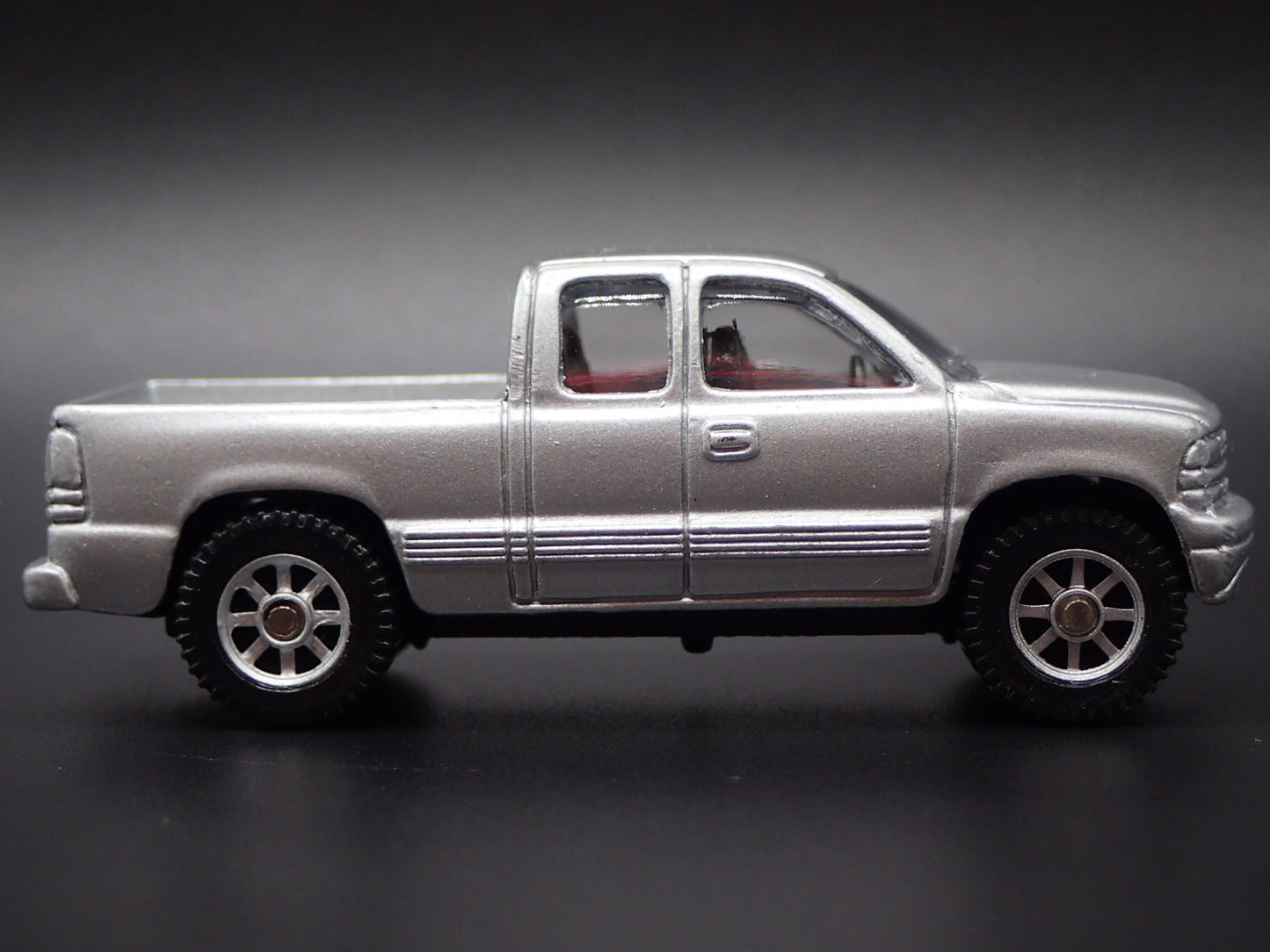 2014-2019 CHEVY CHEVROLET SILVERADO 1500 TRUCK 1/64 SCALE DIECAST MODEL CAR