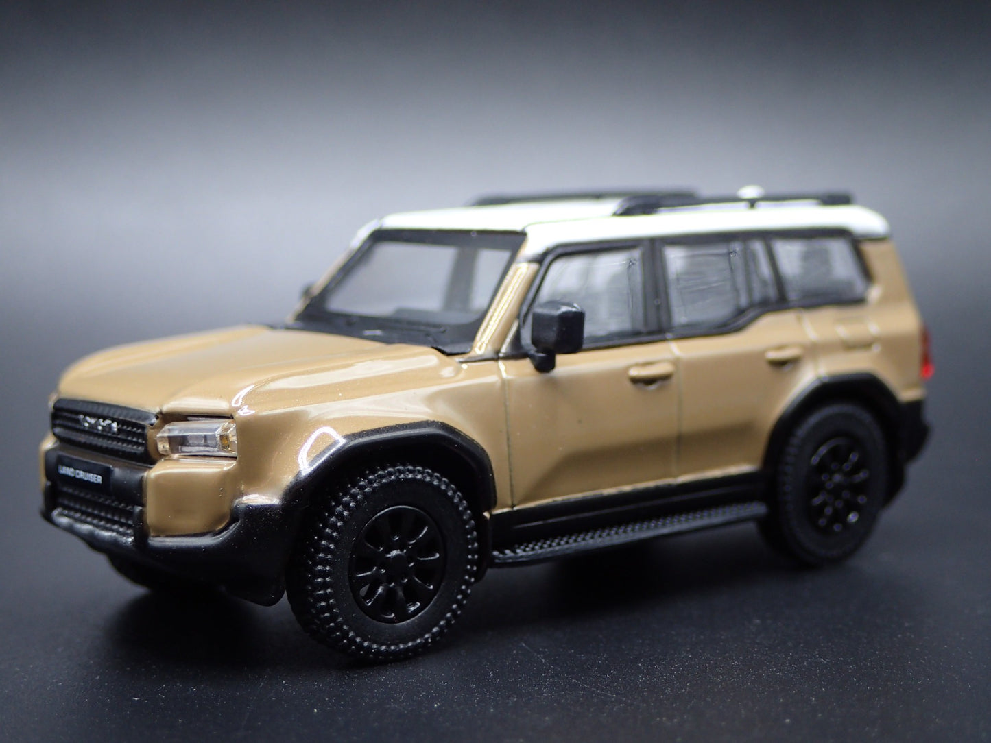 2023-2025 TOYOTA LAND CRUISER 250 PRADO 1/64 SCALE DIORAMA DIECAST MODEL CAR