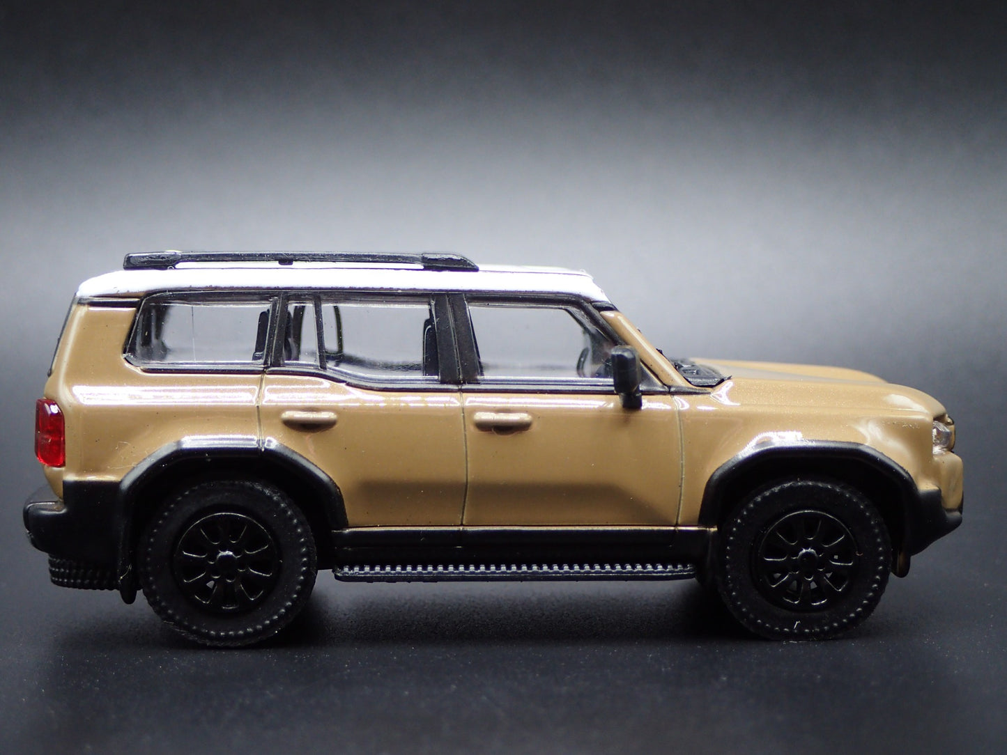 2023-2025 TOYOTA LAND CRUISER 250 PRADO 1/64 SCALE DIORAMA DIECAST MODEL CAR