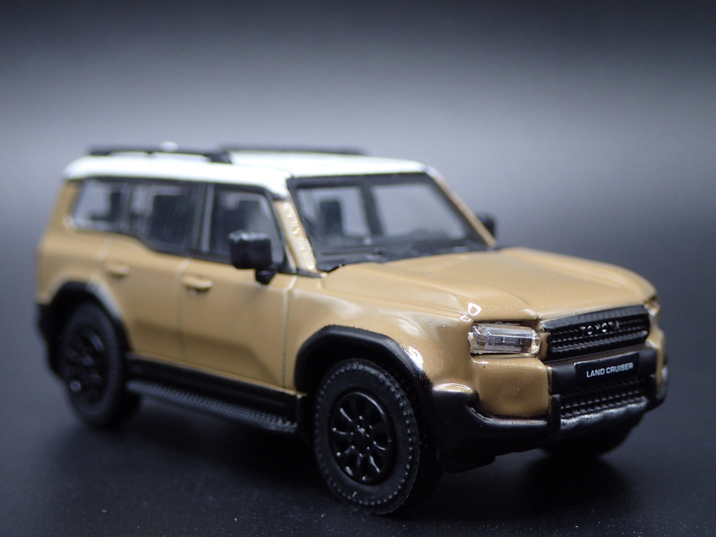 2023-2025 TOYOTA LAND CRUISER 250 PRADO 1/64 SCALE DIORAMA DIECAST MODEL CAR
