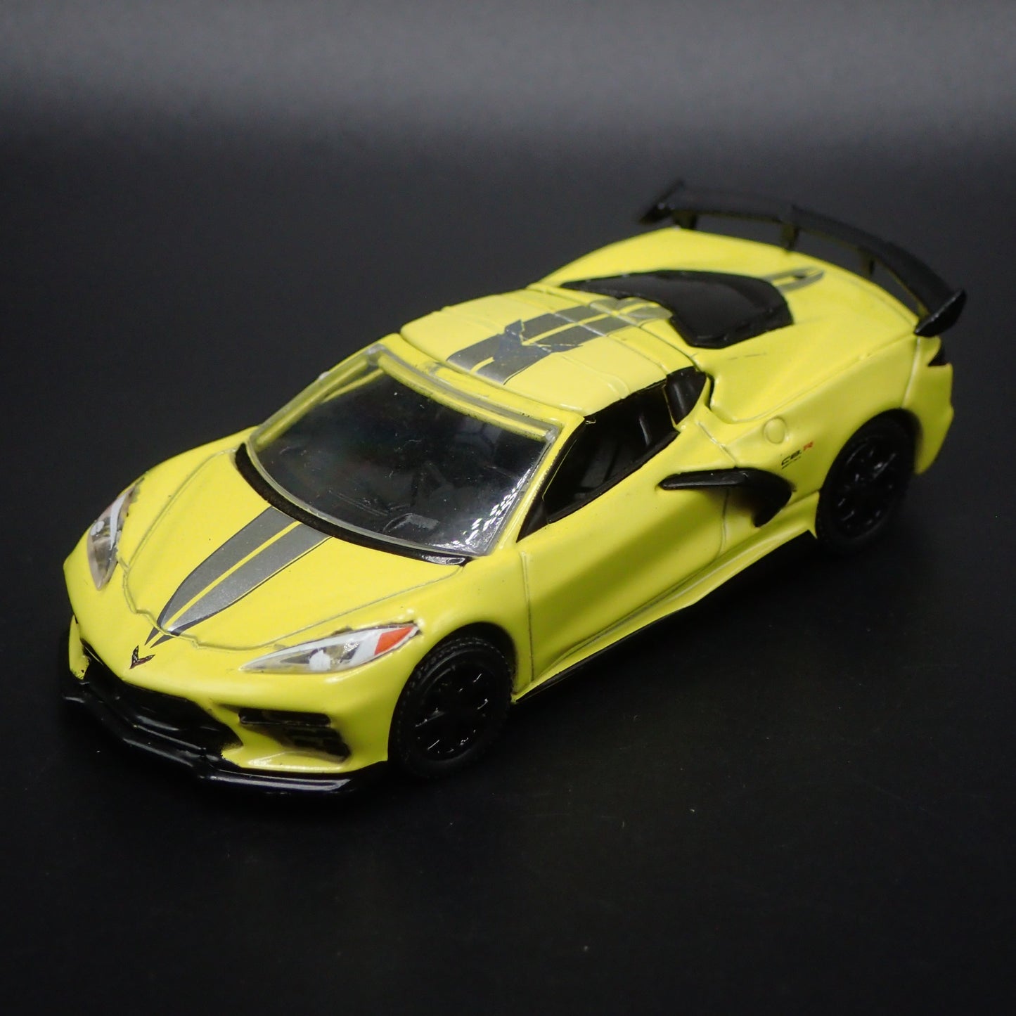 2020-2025 CHEVY CHEVROLET CORVETTE STINGRAY C8 1:64 SCALE DIECAST MODEL CAR