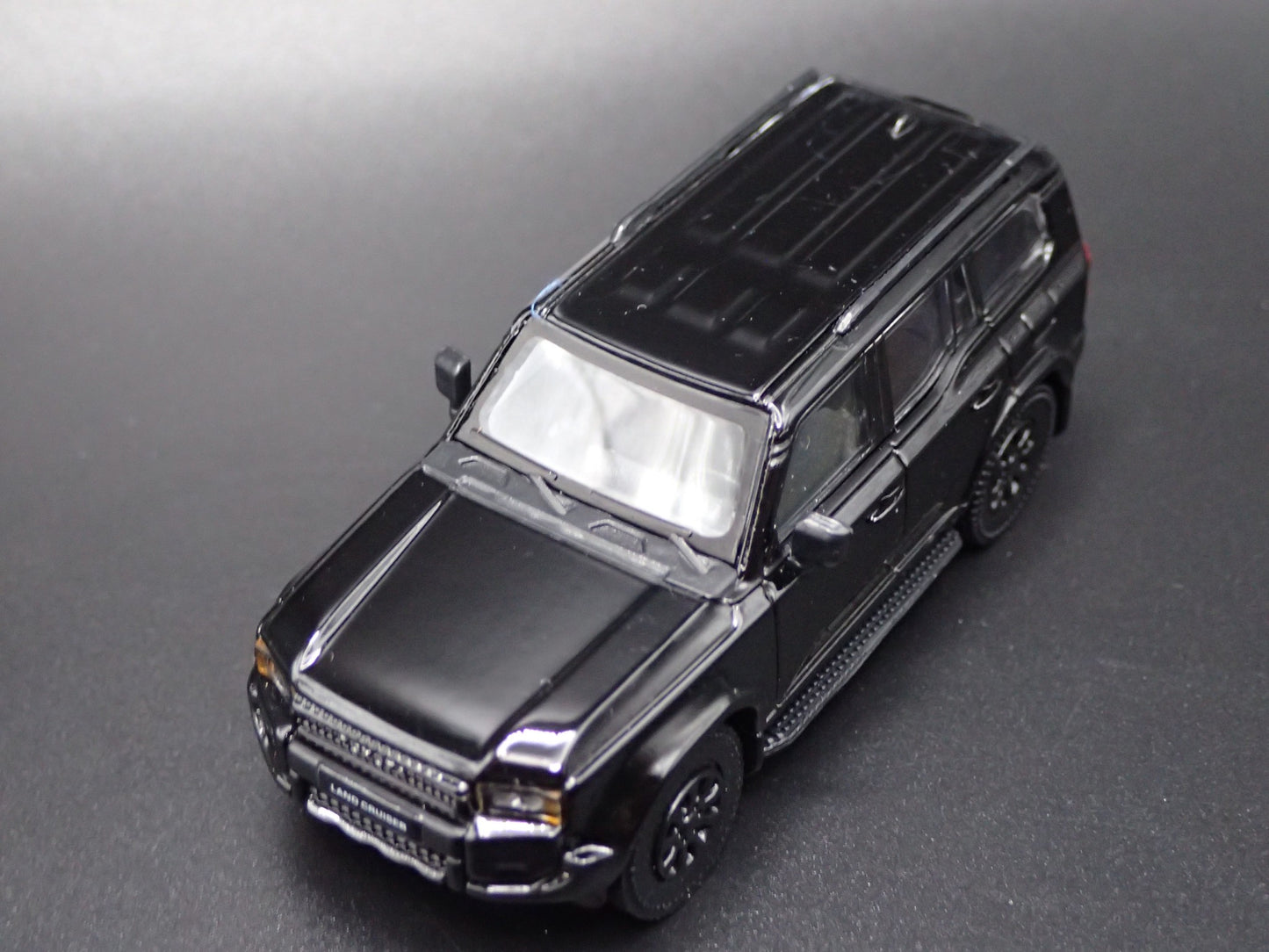 2023-2025 TOYOTA LAND CRUISER 250 PRADO 1/64 SCALE DIORAMA DIECAST MODEL CAR