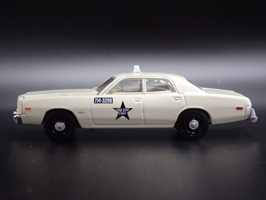 1978 78 DODGE MONACO LONE STAR, TX TAXI CAB 1/64 SCALE DIORAMA DIECAST MODEL CAR