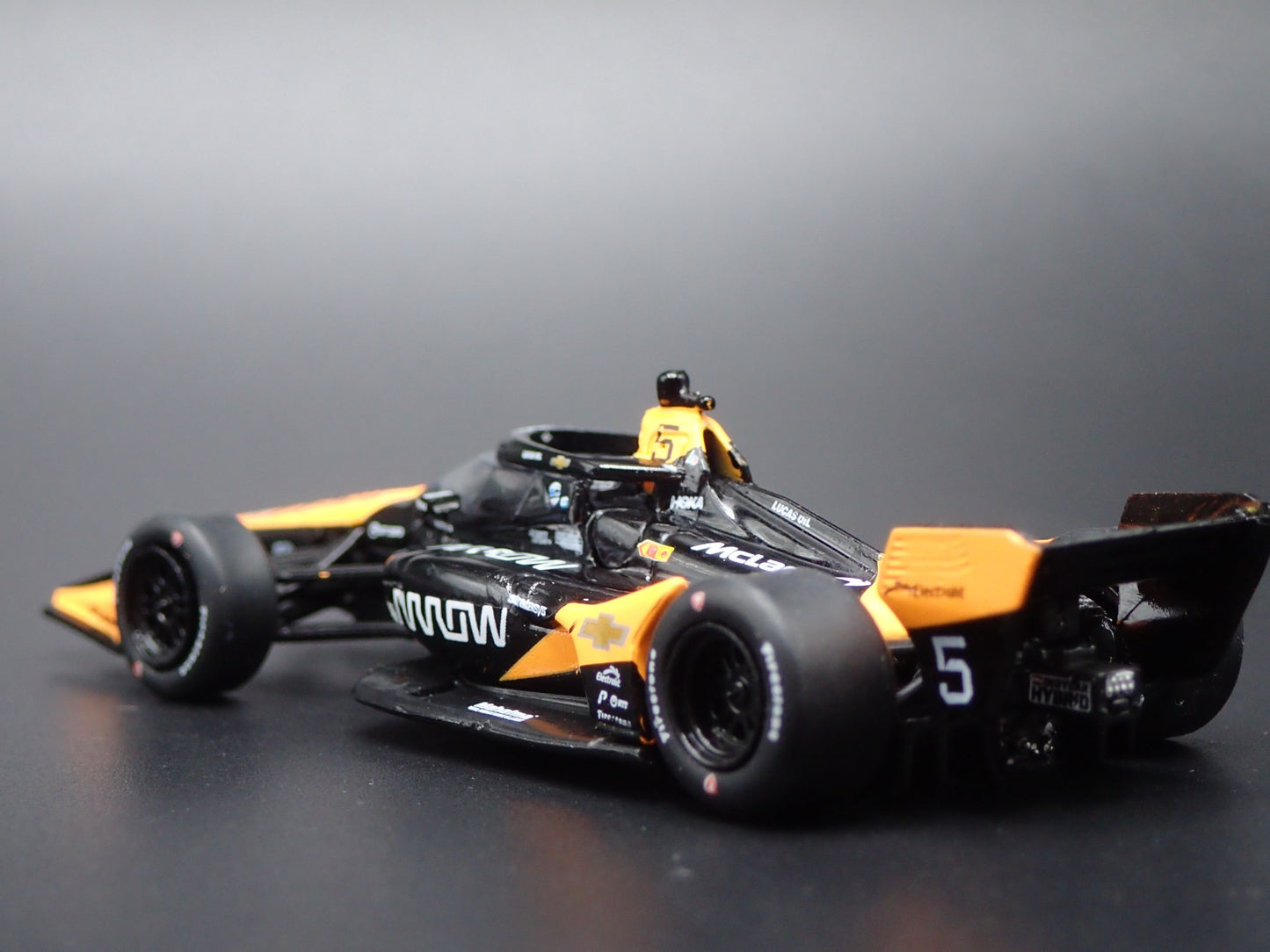2025 25 INDY CAR RACING CHEVY 5 PATO O'WARD ARROW 1:64 SCALE DIECAST MODEL CAR
