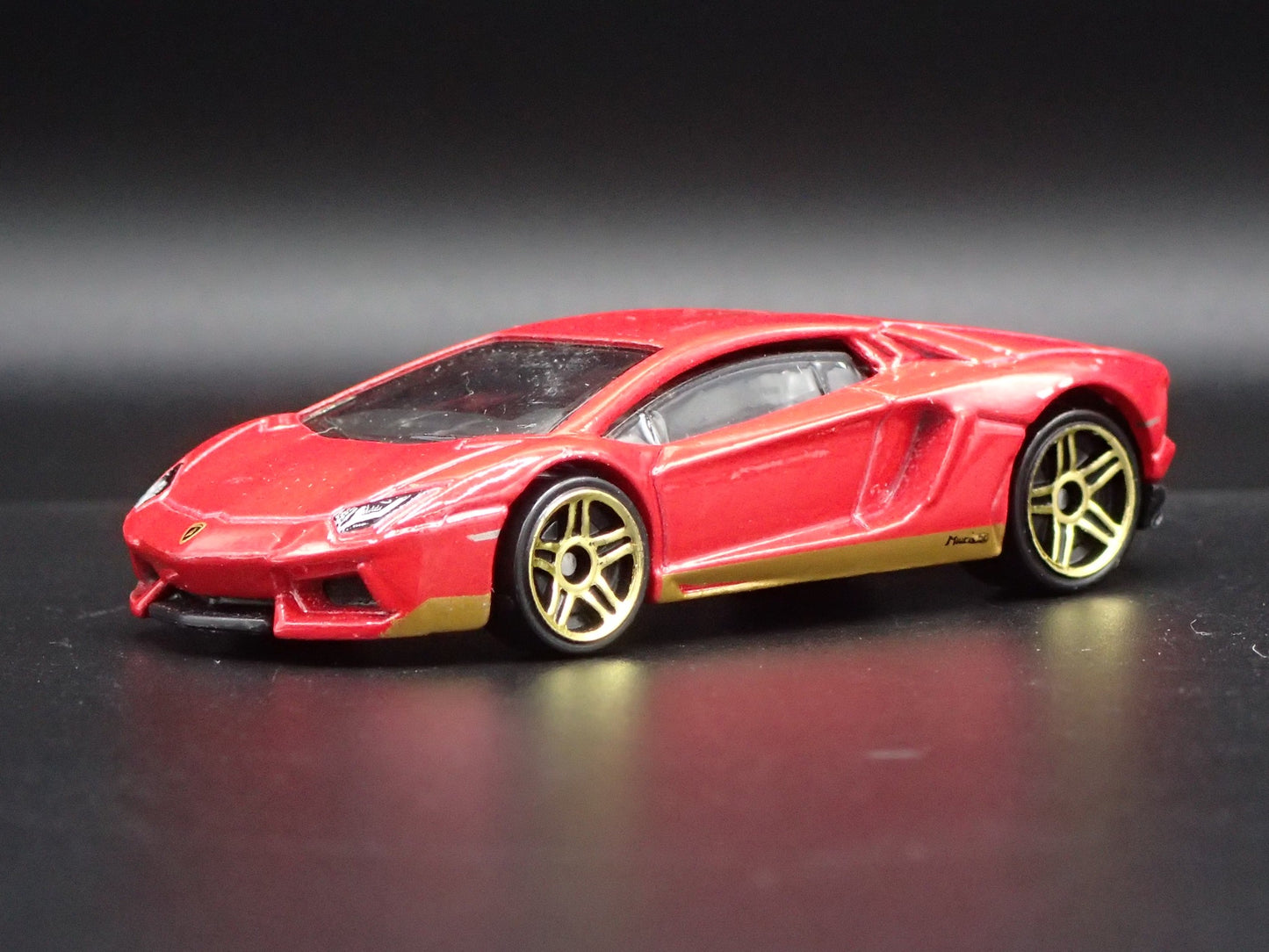 2017 17 LAMBORGHINI AVENTADOR MIURA HOMAGE SUPERCAR 1:64 SCALE DIECAST MODEL CAR
