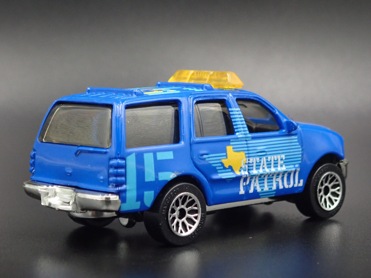 2003-2006 FORD EXPEDITION TEXAS STATE PATROL POLICE 1:64 SCALE DIECAST MODEL CAR