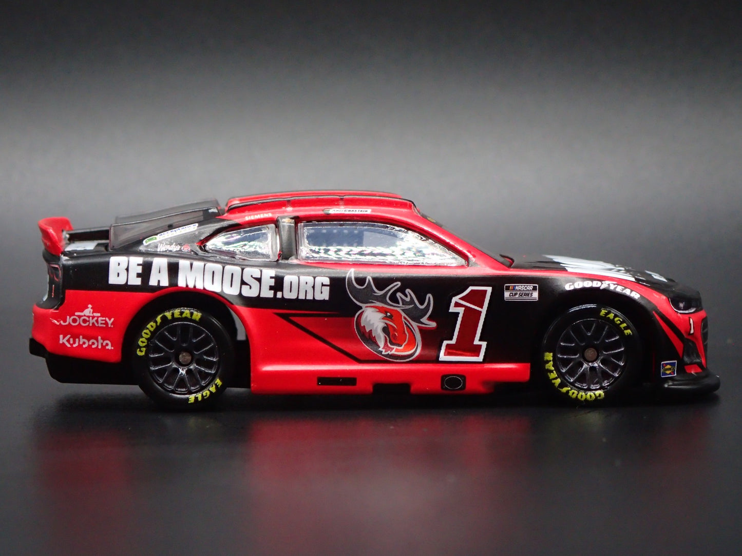 2025 25 CHEVY CHEVROLET #1 ROSS CHASTAIN MOOSE.ORG NASCAR 1:64 DIECAST MODEL CAR