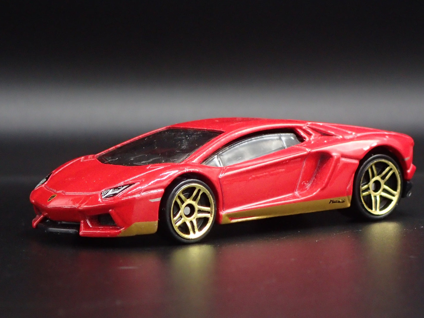 2017 17 LAMBORGHINI AVENTADOR MIURA HOMAGE SUPERCAR 1:64 SCALE DIECAST MODEL CAR