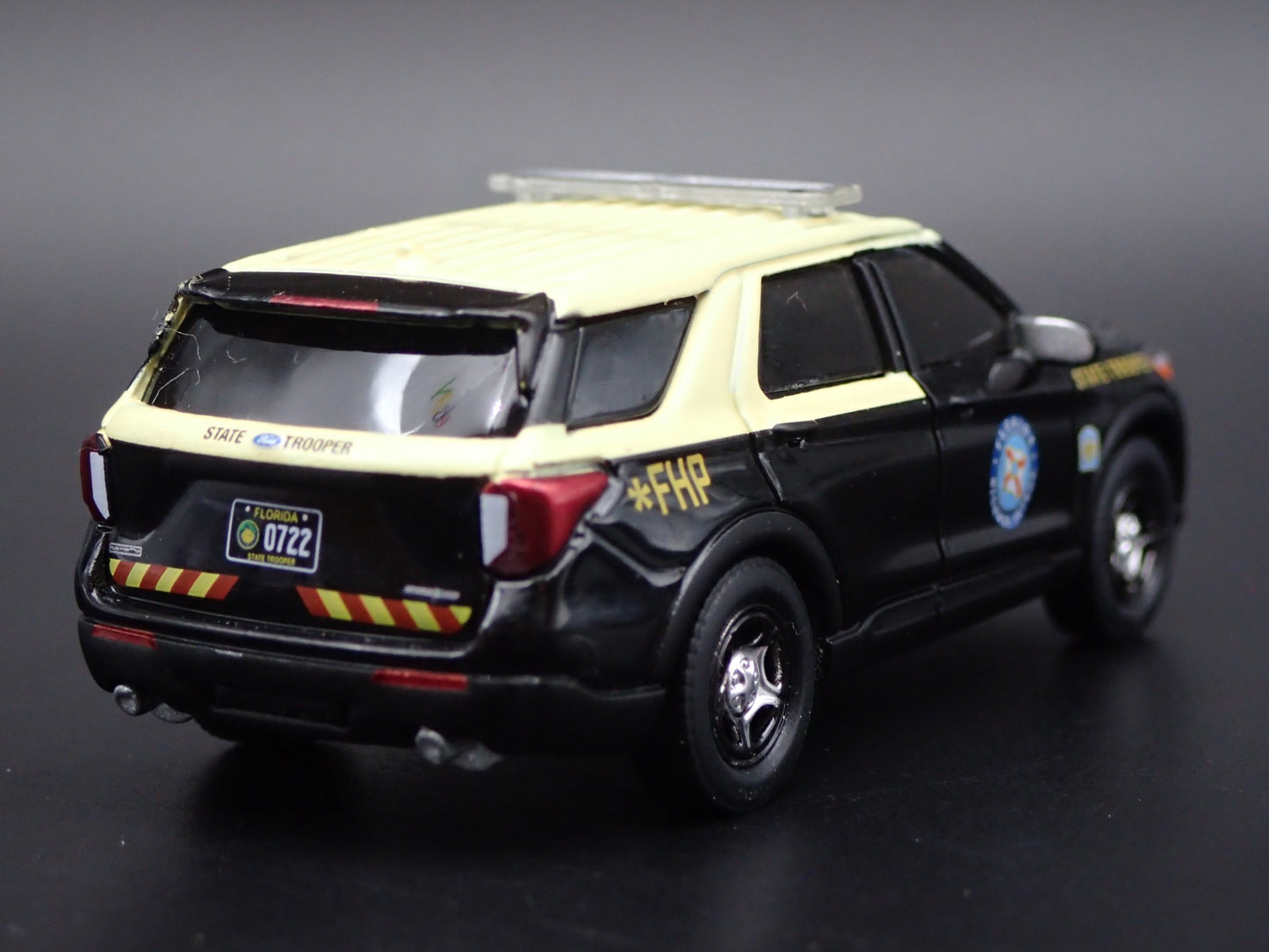 2021 21 FORD EXPLORER INTERCEPTOR FLORIDA HIGHWAY PATROL  1:64 DIECAST MODEL CAR