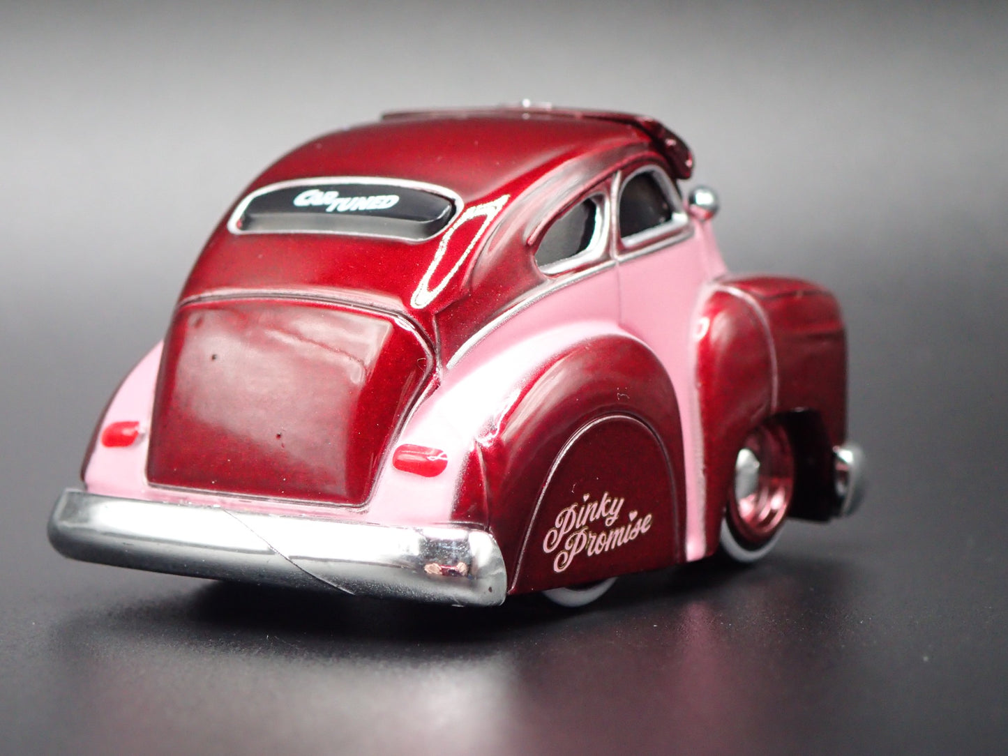 1947 47 CHEVY CHEVROLET FLEETLINE TUNED 1:64 SCALE COLLECTIBLE DIECAST MODEL CAR