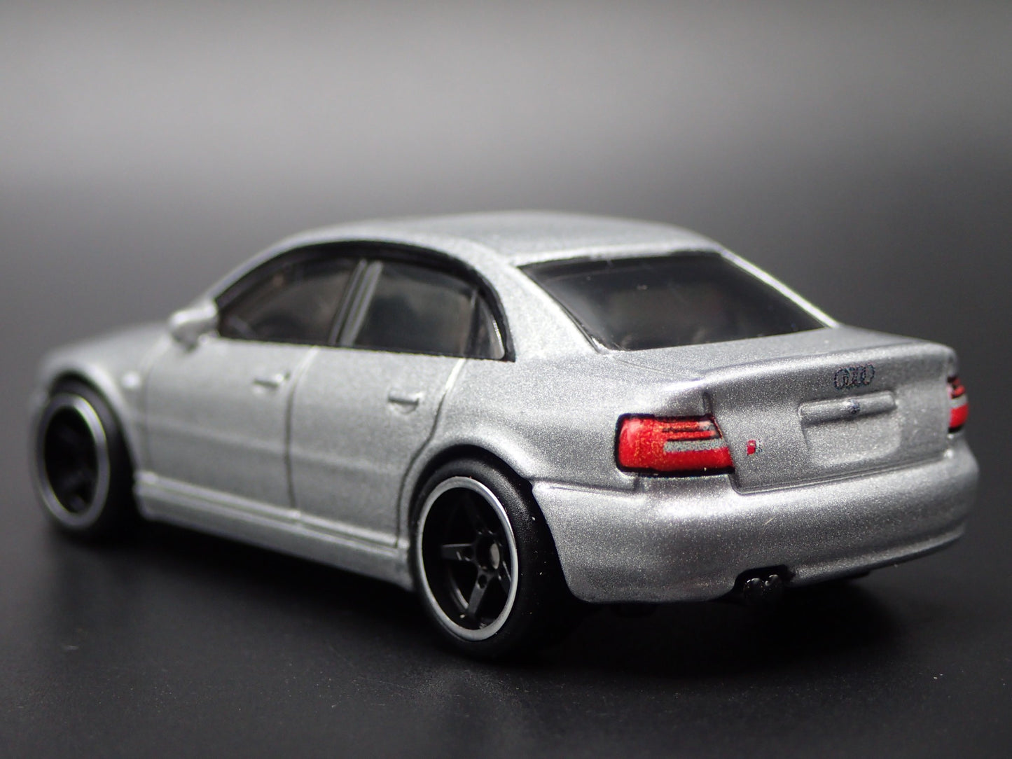 1997 - 2002 AUDI S4 QUATTRO 4 FOUR DOOR 1:64 SCALE DIORAMA DIECAST MODEL CAR