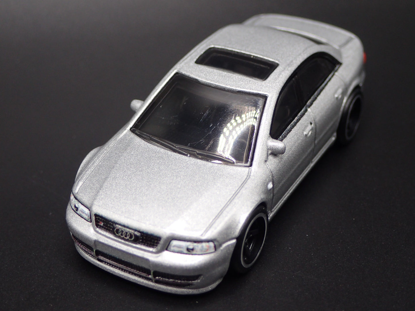 1997 - 2002 AUDI S4 QUATTRO 4 FOUR DOOR 1:64 SCALE DIORAMA DIECAST MODEL CAR