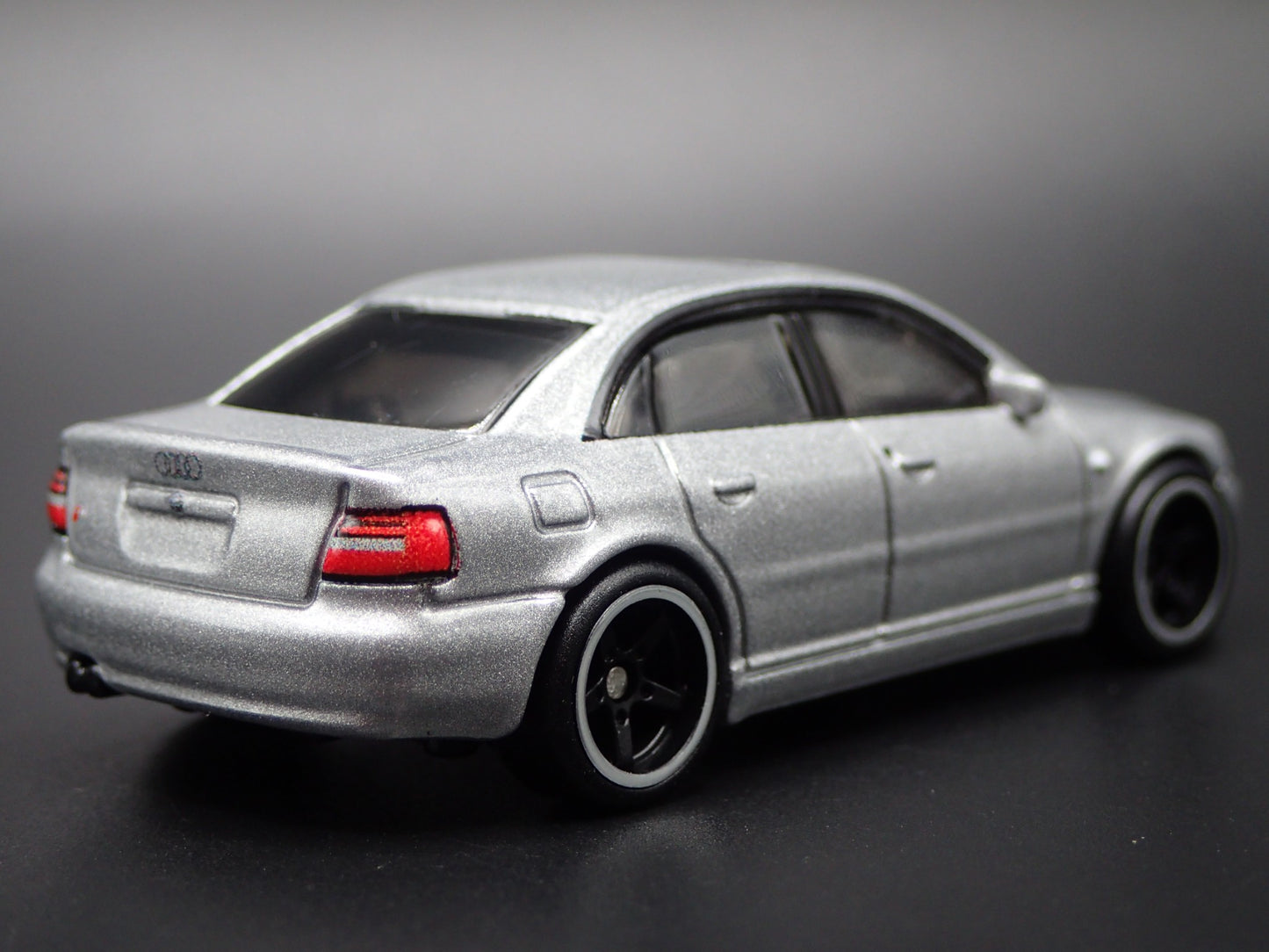 1997 - 2002 AUDI S4 QUATTRO 4 FOUR DOOR 1:64 SCALE DIORAMA DIECAST MODEL CAR