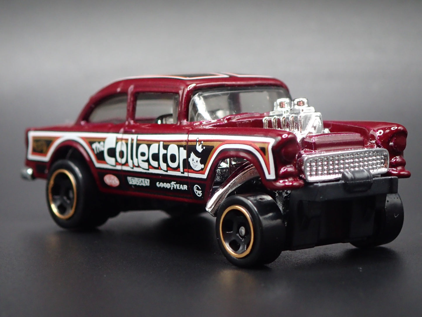 1955 55 CHEVY CHEVROLET BEL AIR GASSER NHRA 1:64 SCALE DIORAMA DIECAST MODEL CAR