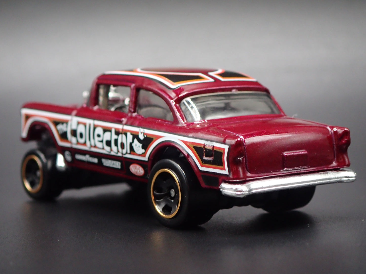 1955 55 CHEVY CHEVROLET BEL AIR GASSER NHRA 1:64 SCALE DIORAMA DIECAST MODEL CAR
