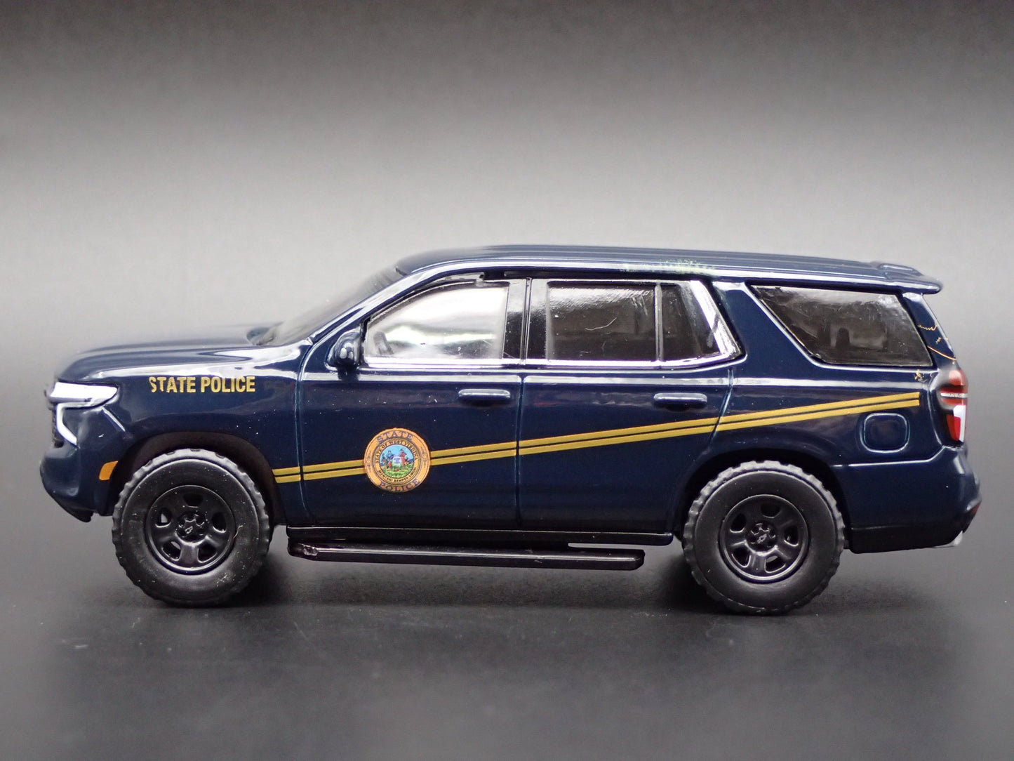 2021 CHEVROLET TAHOE PPV WEST VIRGINIA STATE POLICE 1:64 SCALE DIECAST MODEL CAR