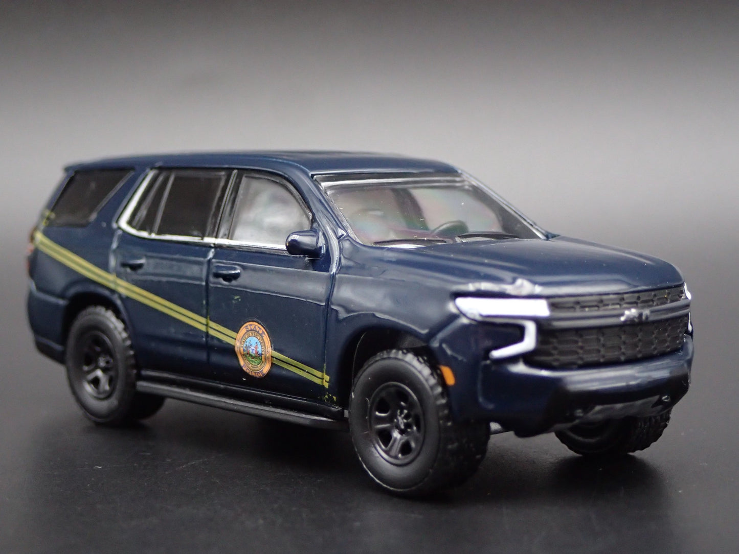 2021 CHEVROLET TAHOE PPV WEST VIRGINIA STATE POLICE 1:64 SCALE DIECAST MODEL CAR