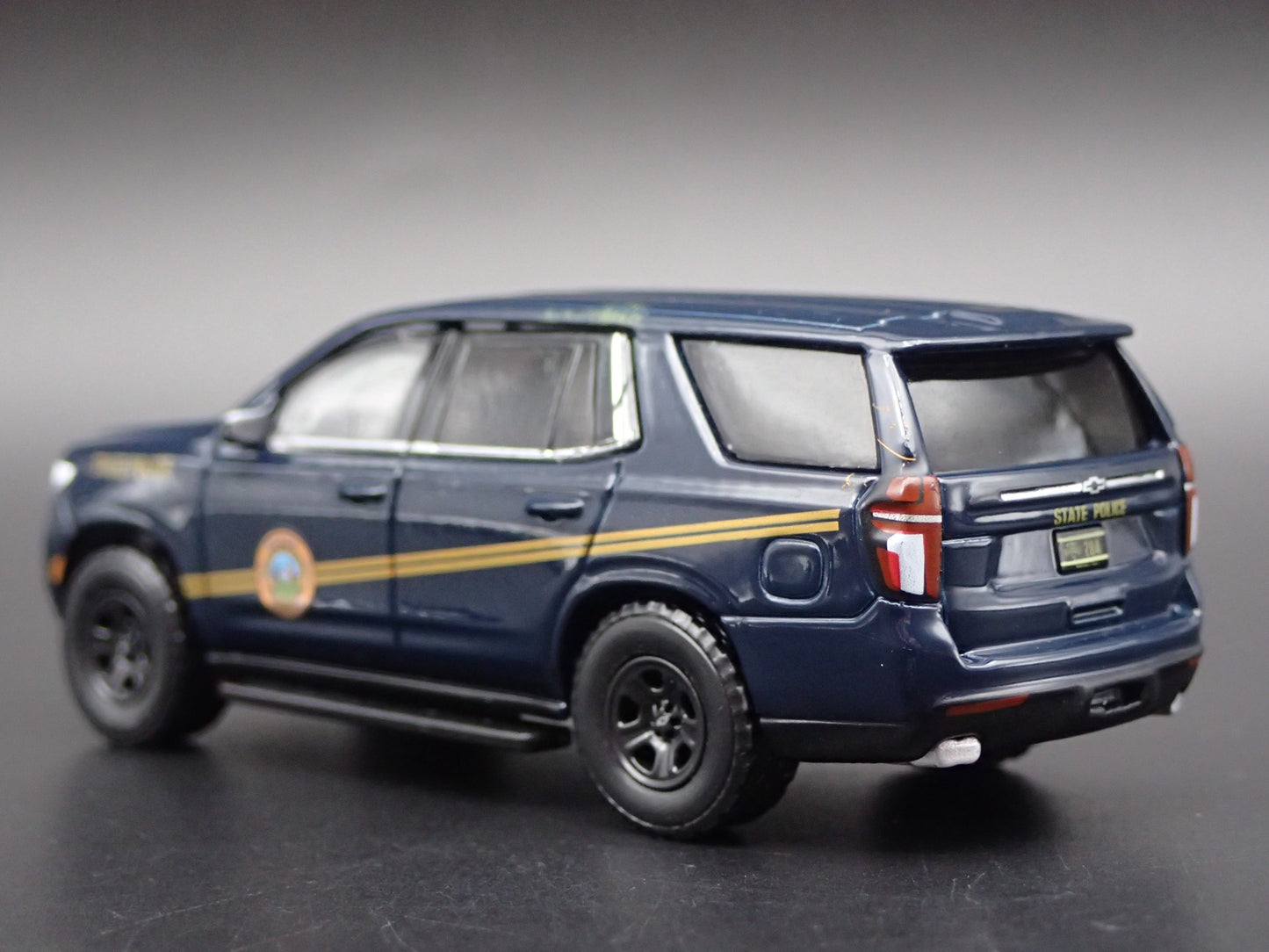 2021 CHEVROLET TAHOE PPV WEST VIRGINIA STATE POLICE 1:64 SCALE DIECAST MODEL CAR