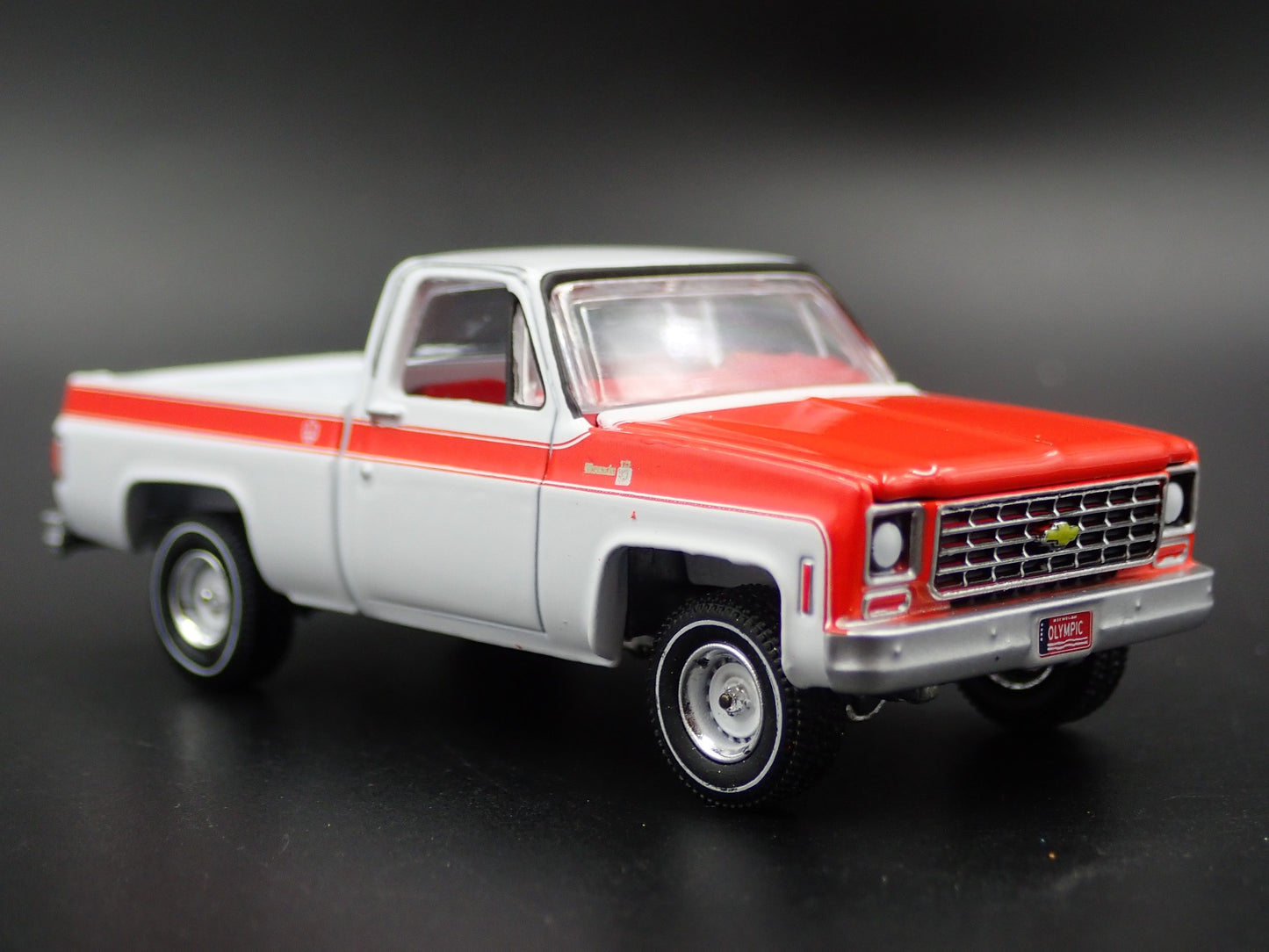 1976 76 CHEVY CHEVROLET SCOTTSDALE PICKUP TRUCK SQUAREBODY 1/64 SCALE MODEL CAR