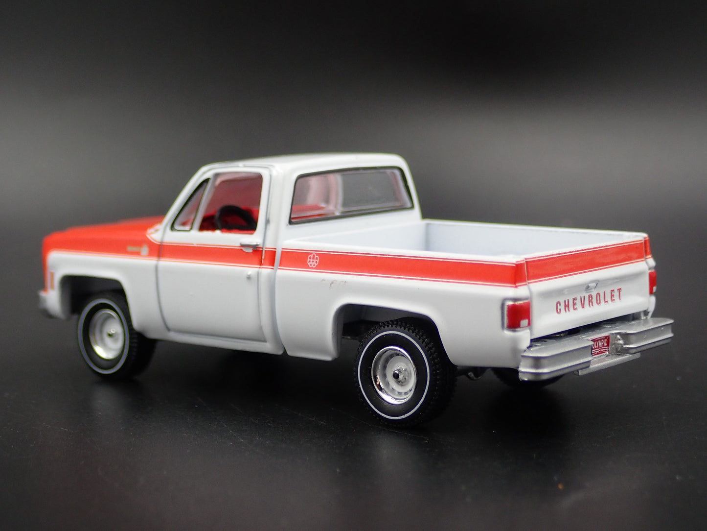 1976 76 CHEVY CHEVROLET SCOTTSDALE PICKUP TRUCK SQUAREBODY 1/64 SCALE MODEL CAR
