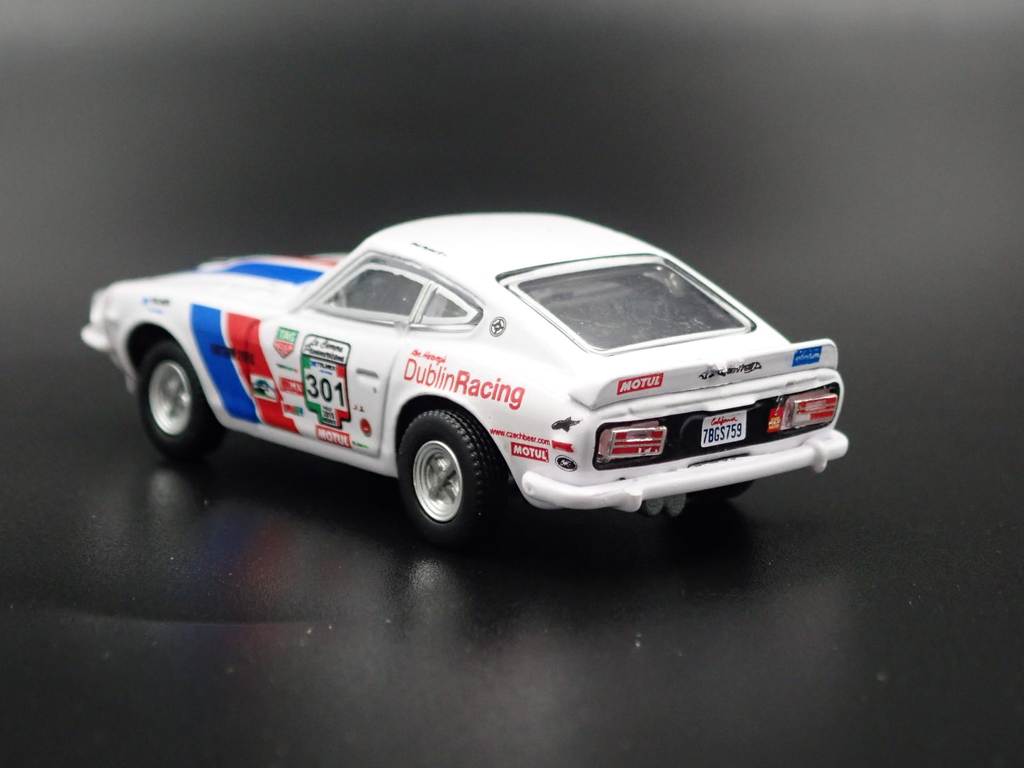 1970-1973 DATSUN 240Z RALLY DUBLIN RACING 1:64 SCALE DIORAMA DIECAST MODEL CAR