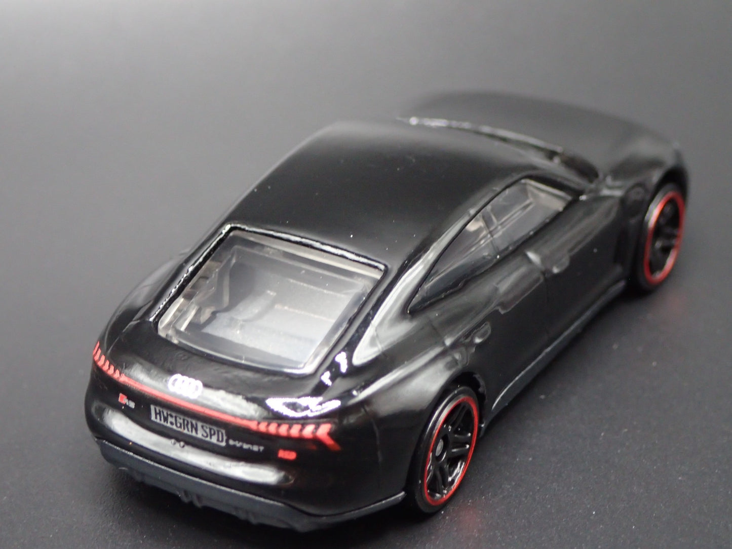 2021-2025 AUDI RS E TRON GT BLACK 1:64 SCALE COLLECTIBLE DIECAST MODEL CAR
