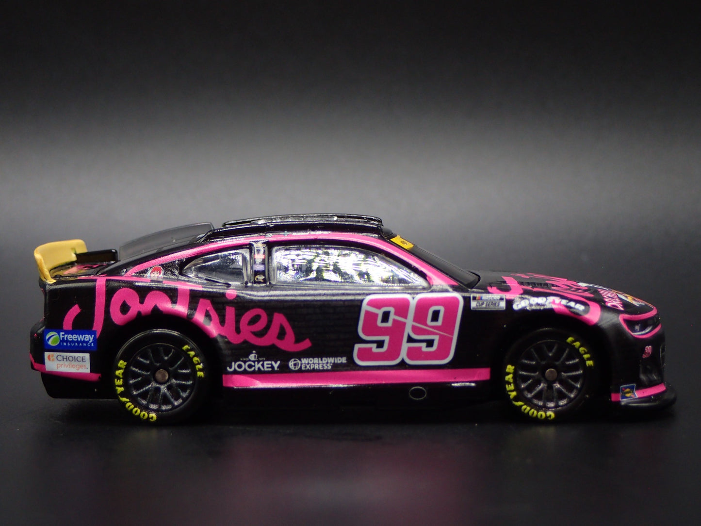 2024 24 CHEVY CAMARO ZL1 99 DANIEL SUAREZ TOOTSIES NASCAR 1:64 DIECAST MODEL CAR