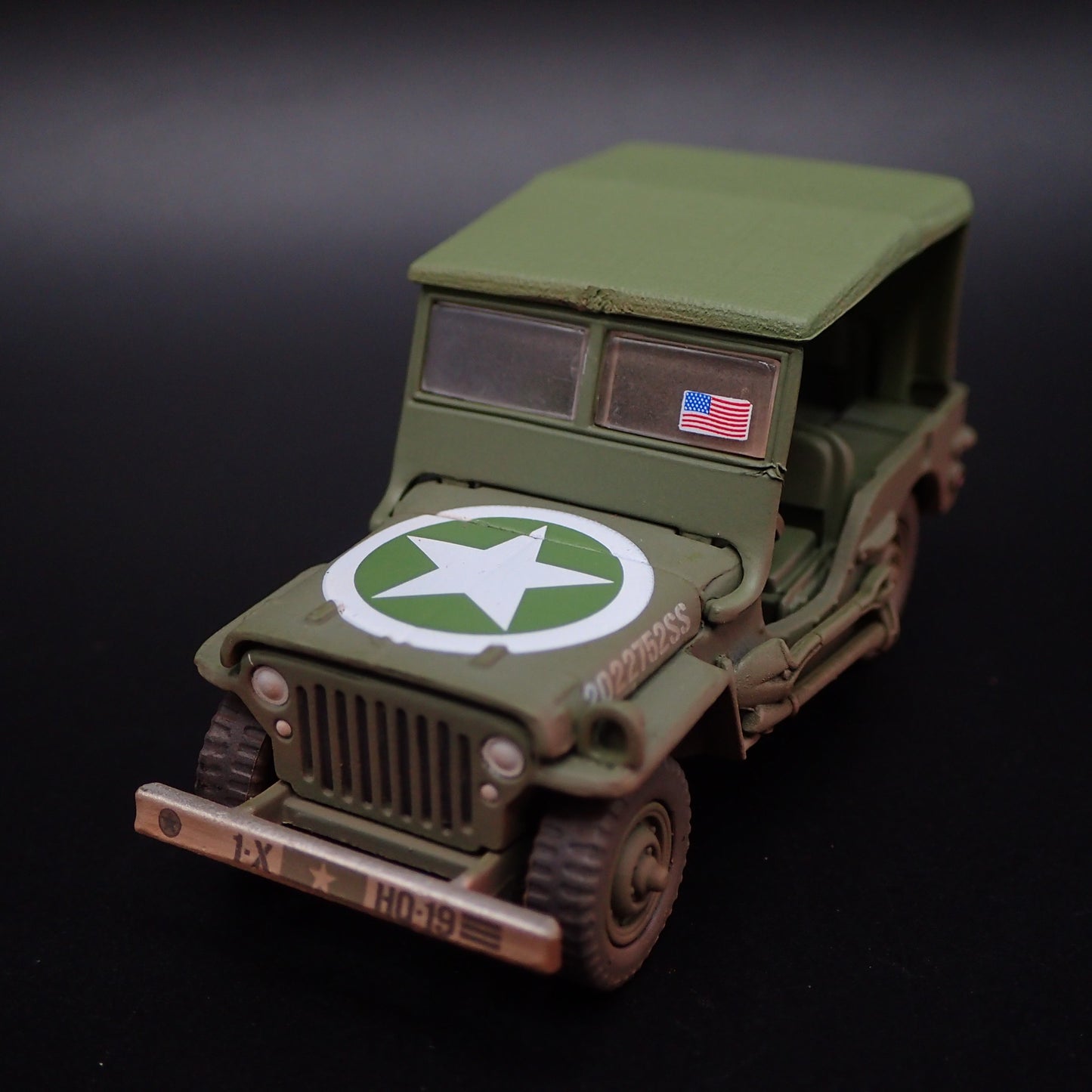 WWII WILLYS MB JEEP ARMY MILITARY D-DAY 1:64 SCALE DIORAMA DIECAST MODEL CAR
