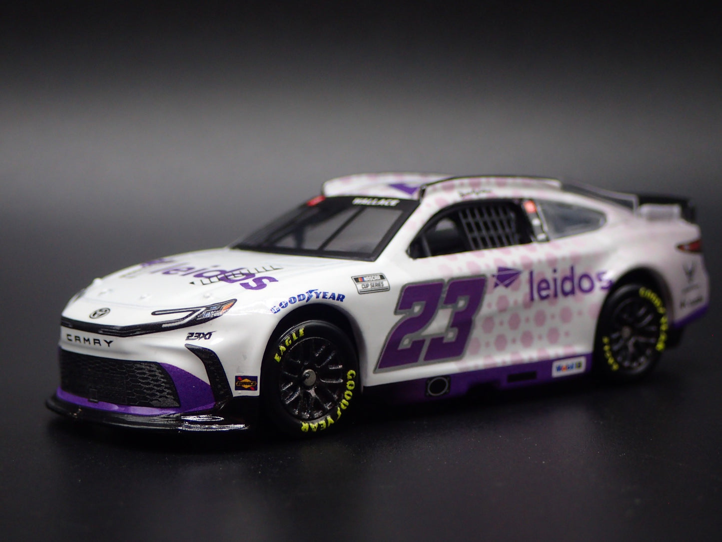 2025 25 TOYOTA CAMRY 23 BUBBA WALLACE LEIDOS NASCAR 1:64 SCALE DIECAST MODEL CAR