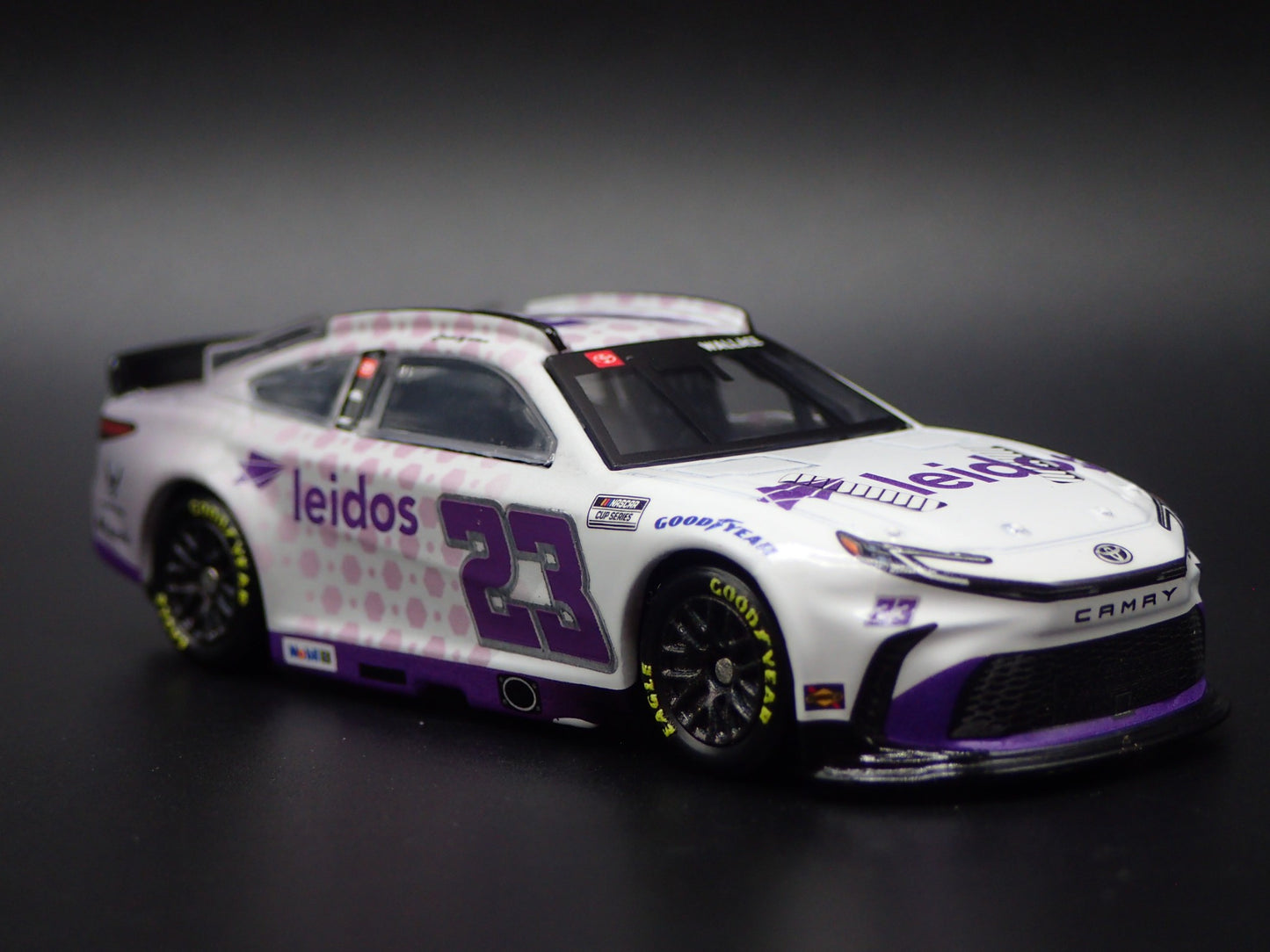 2025 25 TOYOTA CAMRY 23 BUBBA WALLACE LEIDOS NASCAR 1:64 SCALE DIECAST MODEL CAR