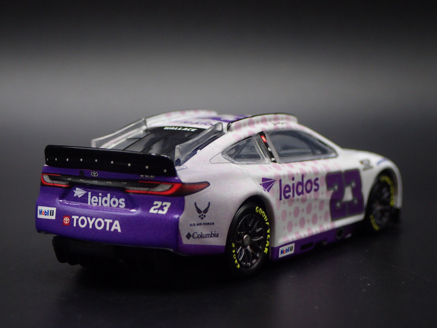 2025 25 TOYOTA CAMRY 23 BUBBA WALLACE LEIDOS NASCAR 1:64 SCALE DIECAST MODEL CAR