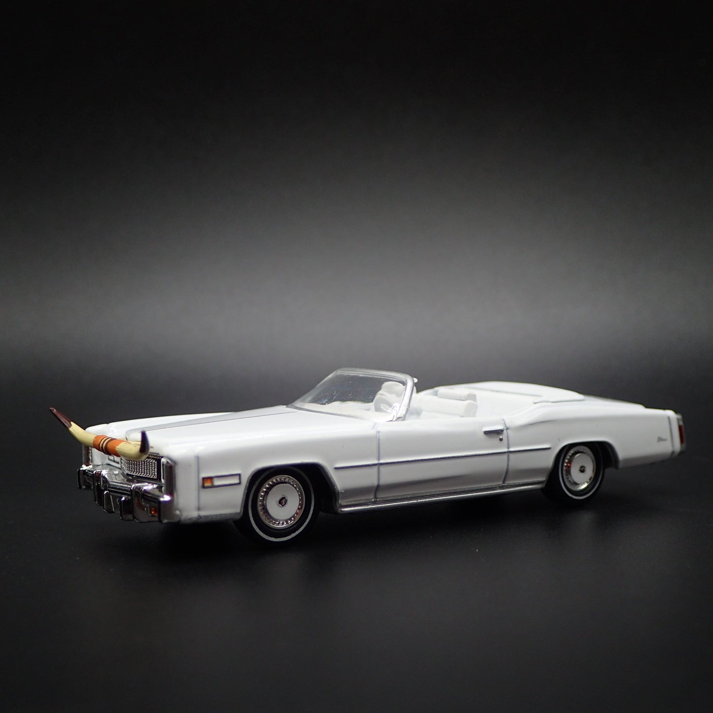 1976 CADILLAC ELDORADO CONVERTIBLE BOSS HOGG DUKES 1:64 SCALE DIECAST MODEL CAR