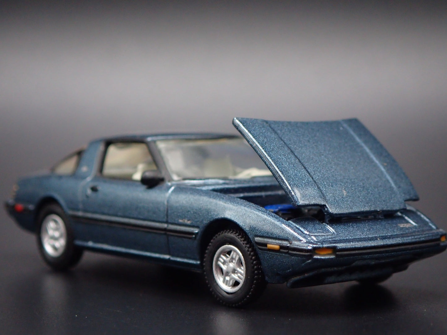 1978-1985 MAZDA RX7 JDM BLUE 1:64 SCALE COLLECTIBLE DIORAMA DIECAST MODEL CAR