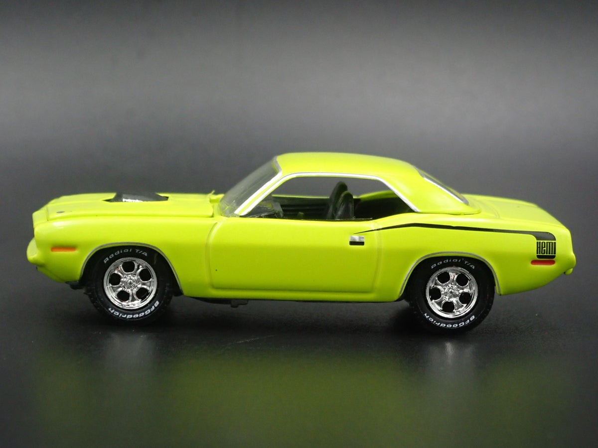 1970 70 PLYMOUTH HEMI CUDA RARE 1:64 SCALE COLLECTIBLE DIORAMA DIECAST MODEL CAR-Burning Rubber Toy Company