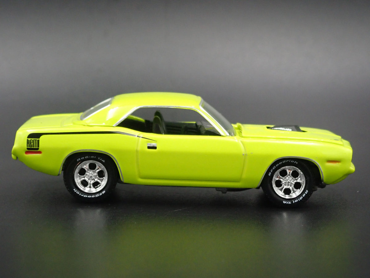 1970 70 PLYMOUTH HEMI CUDA RARE 1:64 SCALE COLLECTIBLE DIORAMA DIECAST MODEL CAR-Burning Rubber Toy Company
