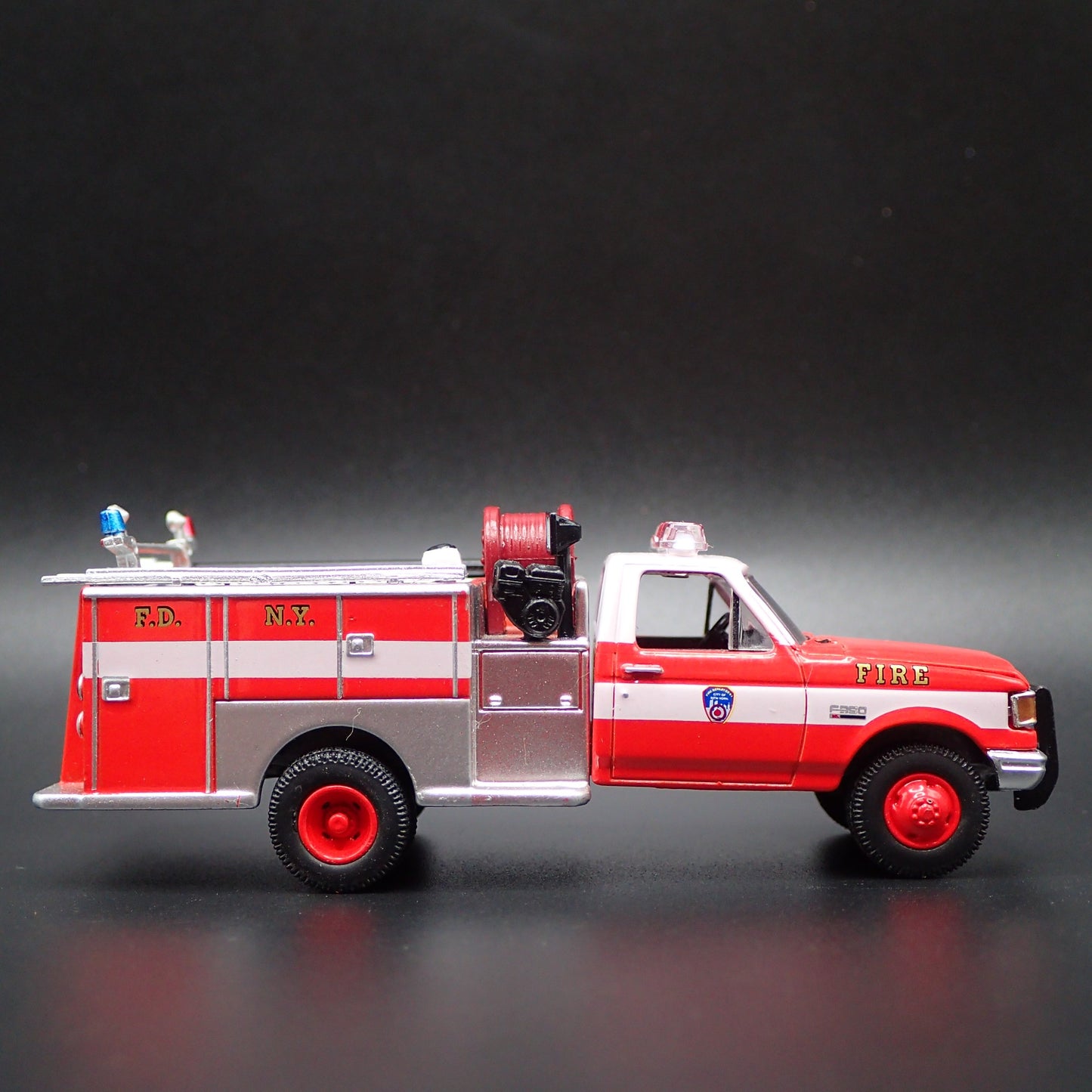 1987 87 FORD F350 MINI PUMPER FIRE TRUCK FDNY NYC 1:64 SCALE DIECAST MODEL CAR