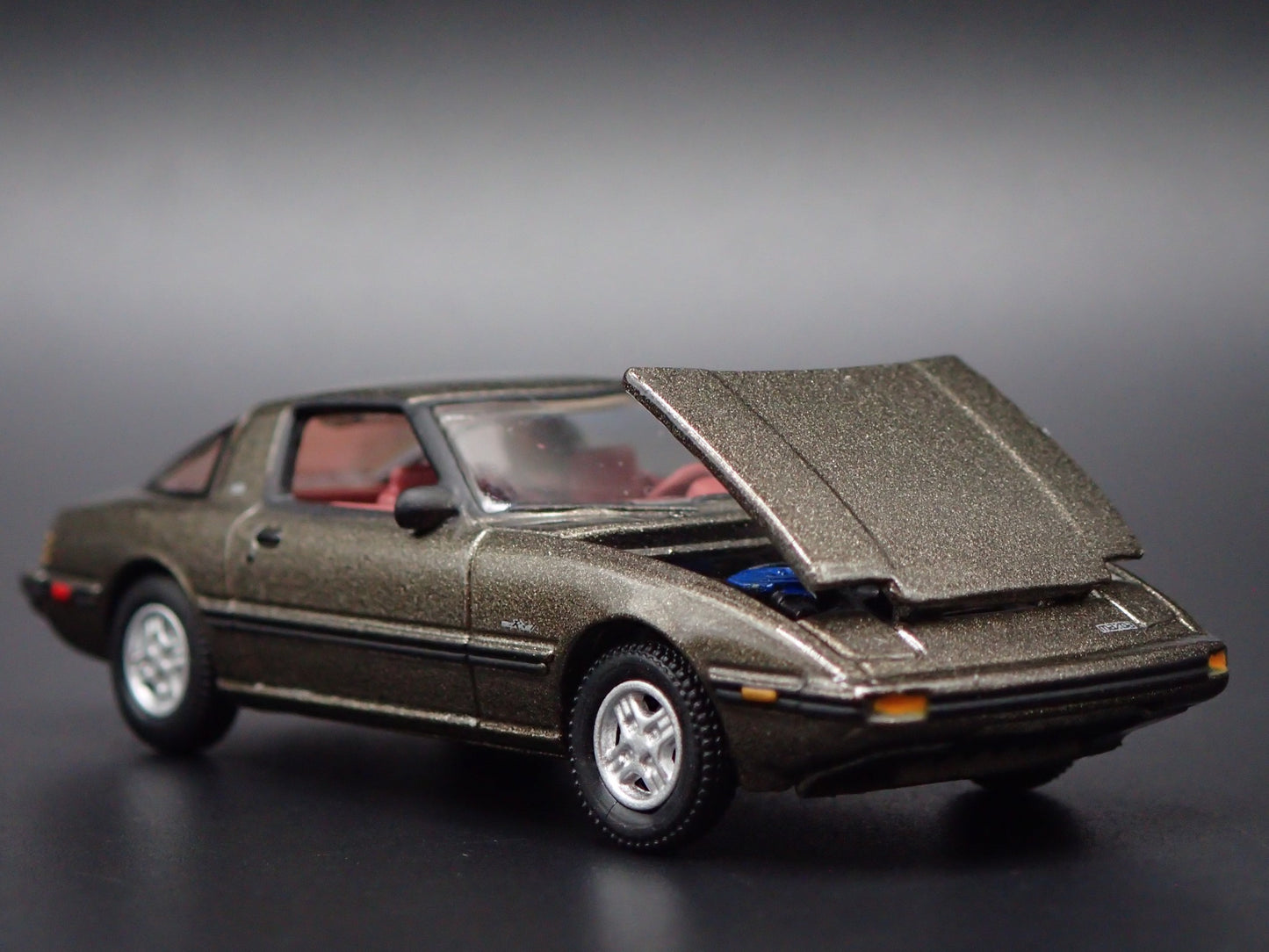 1978-1985 MAZDA RX7 JDM SILVER 1:64 SCALE COLLECTIBLE DIORAMA DIECAST MODEL CAR