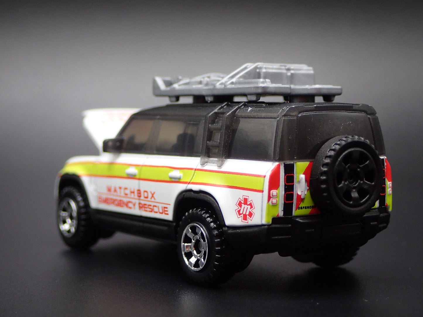 2020-2025 LAND ROVER DEFENDER 130 EMERGENCY RESCUE 1/64 SCALE DIECAST MODEL CAR