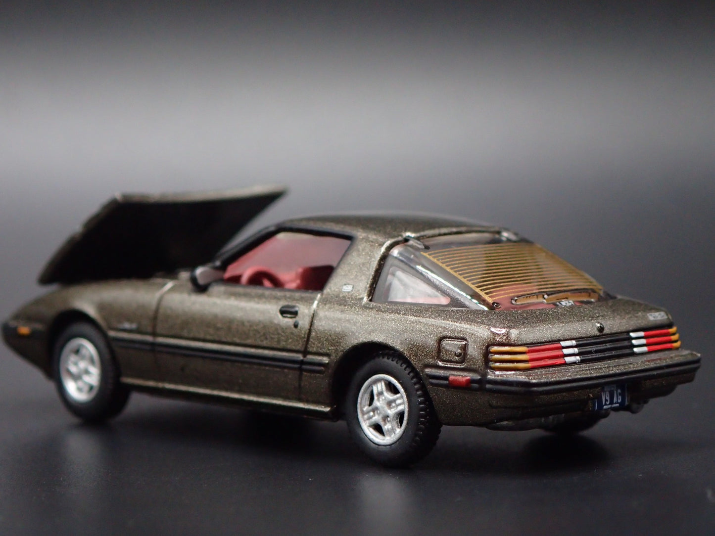 1978-1985 MAZDA RX7 JDM SILVER 1:64 SCALE COLLECTIBLE DIORAMA DIECAST MODEL CAR
