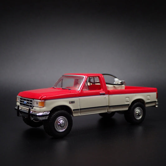 1987-1991 FORD F250 XLT PICKUP TRUCK OBS 1:64 SCALE DIORAMA DIECAST MODEL CAR