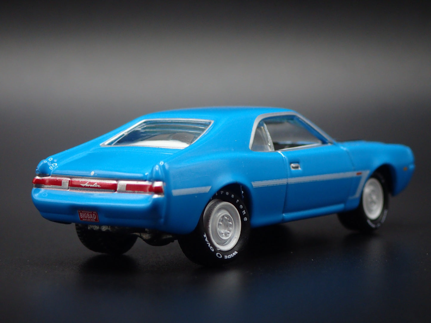 1969 69 AMC JAVELIN MUSCLE CAR SST BLUE 1:64 SCALE DIORAMA DIECAST MODEL CAR